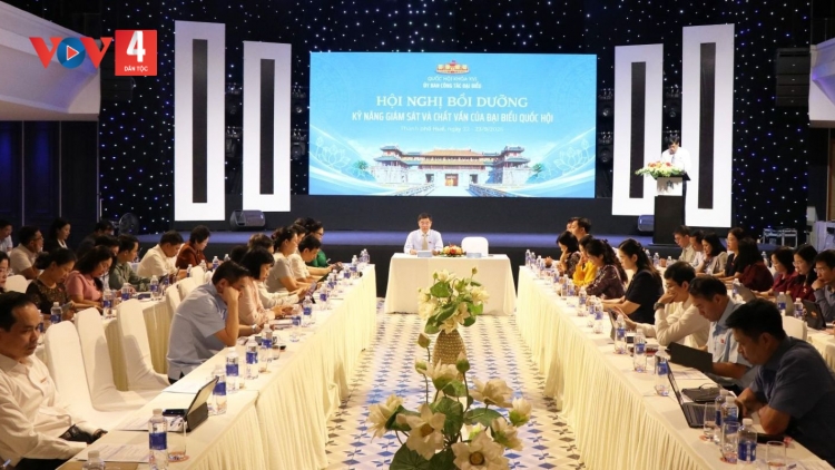 PA CHOOM BH'RỢ CHA MÊỆT LÊY LÂNG T’MOOH ĐOỌNG HA K’NẶ 300 ĐẠI  BIỂU QUỐC HỘI 