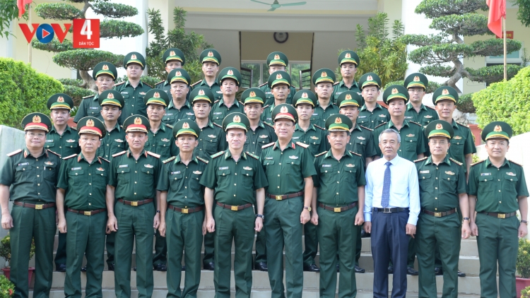 Ấm tình biên giới, tri ân người có công