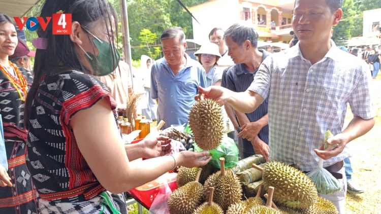 PA DƯR PR’ĂT TR’MÔNG ĐƯƠI TƠỢ CHR’NOH, ACOON BH’NĂN T’MÊÊ