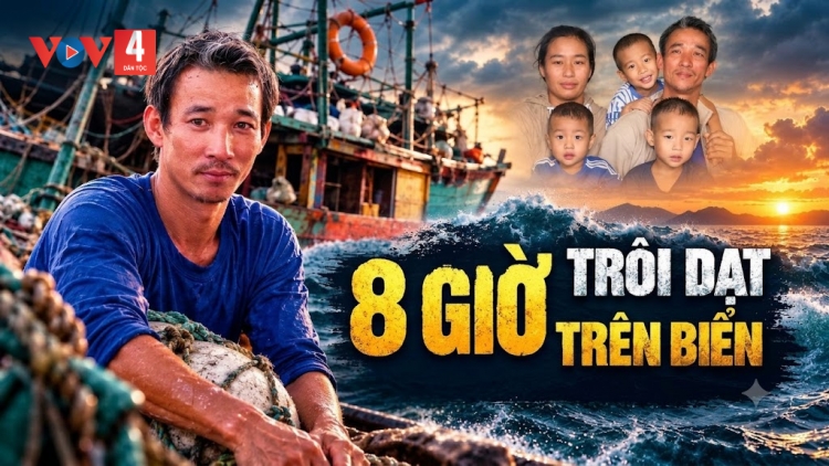 8 GIỜ TRÔI DẠT TRÊN BIỂN