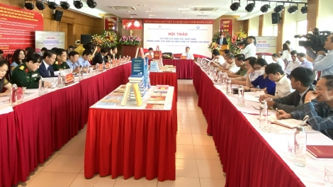 Hôp tơpui tơno ‘na khoa hok “Hnoăng cheăng dêi khu chêh hlá tơbeăng, chêh tơbleăng ‘na kring vế ‘na tuăn mơno dêi Đảng” 