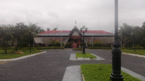 Ba Tơ t’bhlâng pa dưr pr’ăt tr’mông