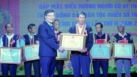 Gia Lai mpư rnê nuĭh geh nsing nơm ntoh lư