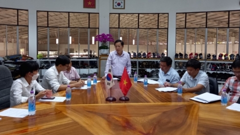 Pr’đhang Chi bộ bha lâng liêm glăp  coh pa dưr Đảng viên coh apêê doanh nghiệp cr’nhăng tỉnh Khánh Hòa