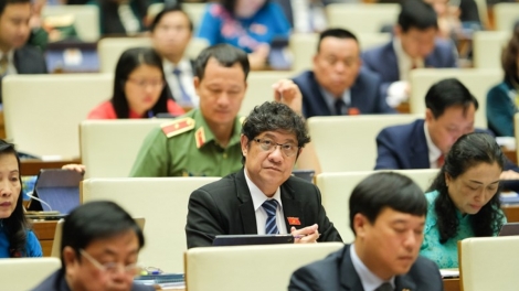 Pơphun Jơnum lok 4 Khua pơ ala mơnuih ƀon sang dêh čar tal XV