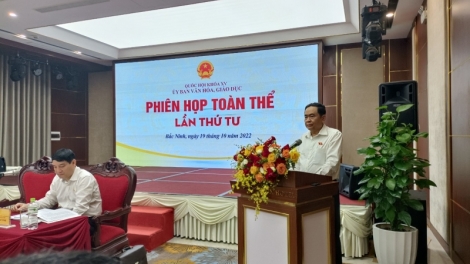 Ủy ƀan Chài rơgơi, bơto bơtê Quốk hội bơyai lơh pơrjum dơ̆ 4