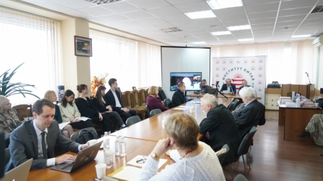 Klei bi trông kreh knhâo kơ dhar kreh Việt Nam ti Russia