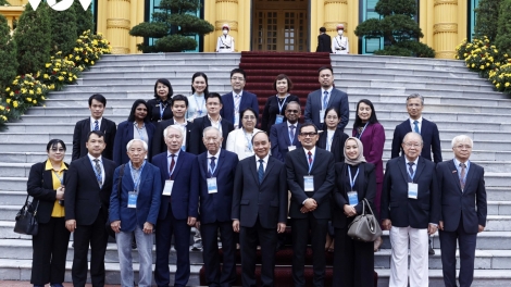 Pôa Nguyễn Xuân Phúc, Kăn xiâm hnê ngăn tơnêi têa tơdah khu cheăng ‘na khoa hok cheăng kâ ASEAN 