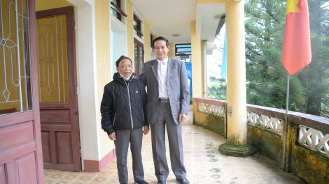 Hồ Văn Hạnh: T’cooh bhươl vêy bấc ngai chăp âng đhanuôr Pa Cô