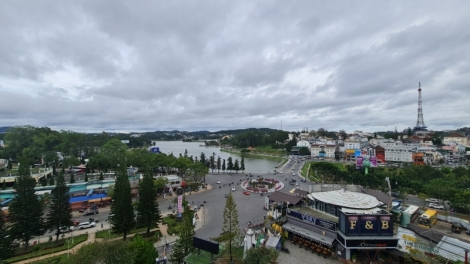 Festival pơkao Đà Lạt 2022 đei tôm anih tep pơdơ̆h ăn tơmoi chă tơmang lăng 