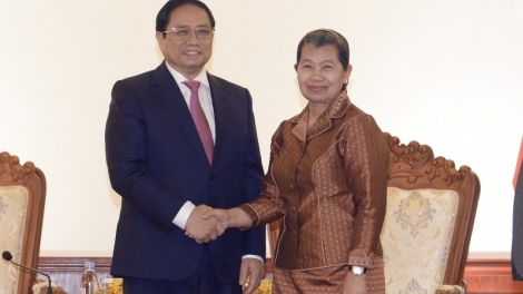 Thủ tướng teh đak bơ̆n Phạm Minh Chính pơma đam hăm dôm kơdră kơpal teh đak Campuchia