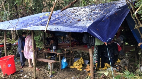 Đhr’năng bhrợ vàng lết xa nay dưr vaih đanh đươnh đhị da ding ca coong Đông Giang