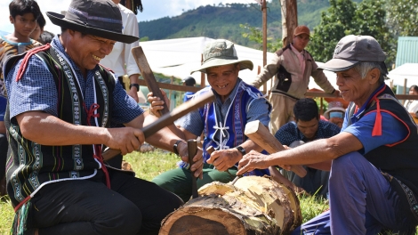 Adơi anet hiam bơnai kâo adih