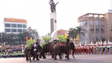 Buôn Ma Thuột đêm hội