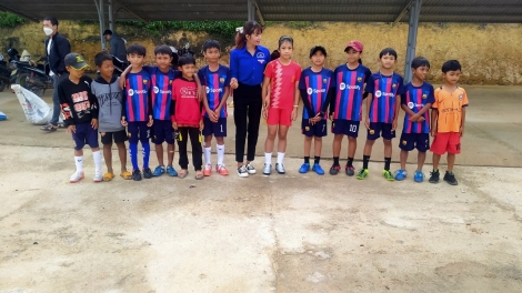 Ka Huệ - Khua bruă Đoàn mnuih djuê ana K’ho pral kơ bruă