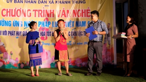 Khánh Hòa: Chr’va đh’riêng chiing goong coh ha dưm “Đại đoàn kết” âng đhanuôr da ding ca coong Khánh Vĩnh