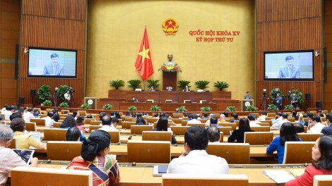 DALAM 2 HAREI NGAK BRUK PUAC ABIH DI BANG NYAOM KA 4, QUỐC HỘI BREI TAPA 4 DANAK DAK HUKUM