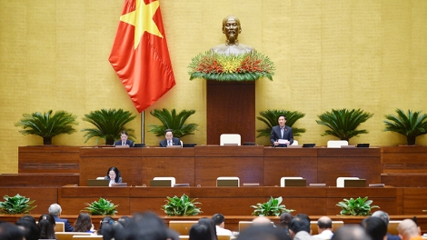 Quốc hội prá xay Dự án Luật k’tiêc k’bunh (bhr’lậ)