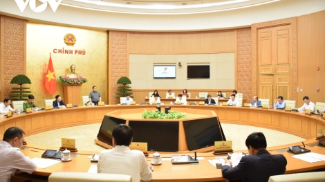 Thủ tướng Phạm Minh Chính k’đhơợng bhrợ Pr’hop Chính phủ chuyên đề bhrợ pa dưr pháp luật c’xêê 11