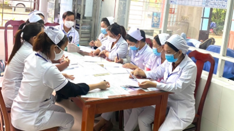 Đớc apêê pa dưah đh’reh cr’ăy ăt pa bhrợ đanh đươnh lâng y tế coh da ding k’coong