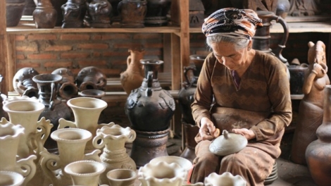 ILAMO NGAK LAN AM DI URANG CAM HU UNESCO VAK ANGAN TAME