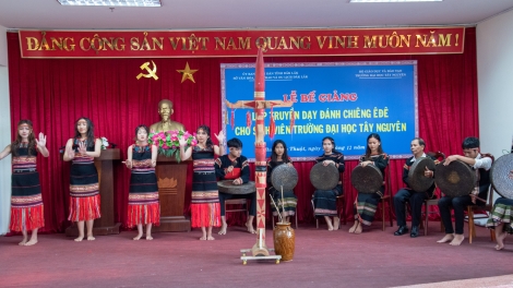 Dak Lak: Mtô klei tông čing kơ phung hđeh sang hră gưl prŏng