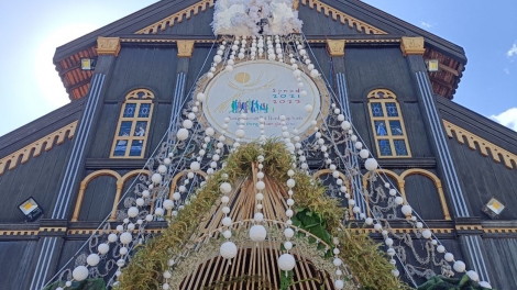 Hô hơng nùs nhơm wă rò Noel tàm Kon Tum mờ Gia Lai