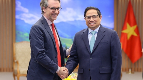 Thủ tướng ồng Phạm Minh Chính wă Đại sứ, Kwang lam bồ mpồl kwang bàng tam klăc câu Âu tàm lơgar Việt Nam