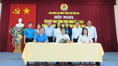 ពត៌មាន ម៉ោង ១៥