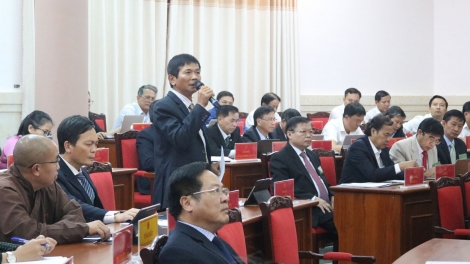 Tơlĕch xek tơlang tơdrong phă bri ăh 'măng hop akŏm Hô̆i đŏng kon pơlei dêh char Kon Tum