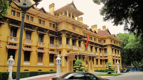 Tổng Bí thư Nguyễn Phú Trọng họp Bộ Chính trị, Ban Bí thư bhrợ bh’rợ toom cán bộ