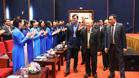 ពត៌មាន ម៉ោង ១៥