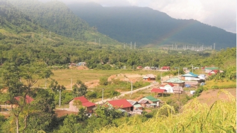 Phú Yên: Đoọng p’xoọng zên vặ ha zr’lụ đhanuôr acoon coh lâng da ding k’coong pa dưr bh’rợ pa bhrợ