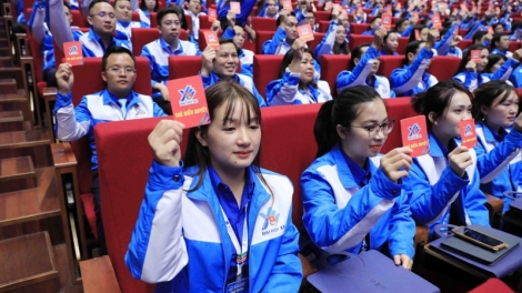 Mut pơrjum cau ala mat gùt lơgar Đoàn Ơruh pơnu Kộng sản Hồ Chí Minh dơ̆ 12