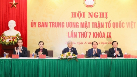  Bruă mặt trận djăp gưl ngă bruă ksiêm dlăng hlăm kluôm ala 