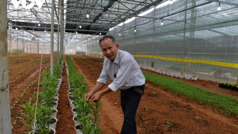 Ng’cơnh bhrợ đoọng t’đang t’pâh bhrợ ha rêê đhuôch công nghệ dal coh zr’lụ đha nuôr acoon coh lâng da ding ca coong