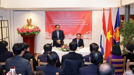 Khua knŭk kna Phạm Minh Chính bi tuôm hŏng êpul êya mnuih Việt Nam ti Belanda