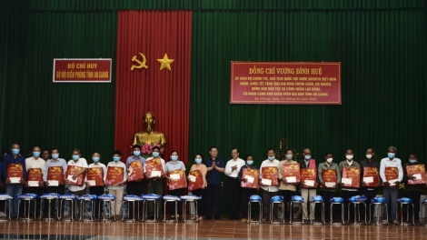 Củ tịc Quôk hội ồng Vương Đình Huệ còp pà phan sa tềp tàm càr An Giang 