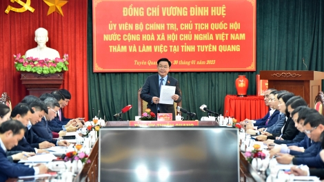 Khua bruă kƀĭn ala mă bruă hŏng khua gĭt gai čar Tuyên Quang