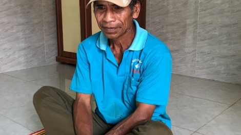 Ƀok Anŭ - Kră pơlei pơm jŭk yŭk trong hơlâu