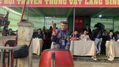 Bhươl cr’noon Sình thành phố Huế bhui har bhrợ têng bhiệc bhan tr’coop tr’nơơp hân noo ha pruốt