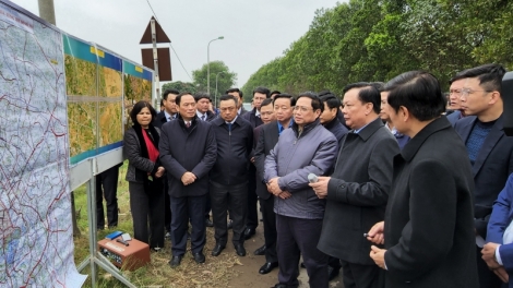 Pôa Phạm Minh Chính, Ngế pro xiâm hnê ngăn séa ngăn tơdroăng tăng tơnêi pro Tơkêa bro mơ’no liăn mơjiâng troăng kân pakĭng 4 – Kơpong pơlê kong xiâm Hà Nội 