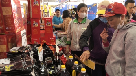 Lâh 6,5 ưc đoàn viên, ma nưih pa bhrợ bơơn Công đoàn zooi đoọng bêl Tết