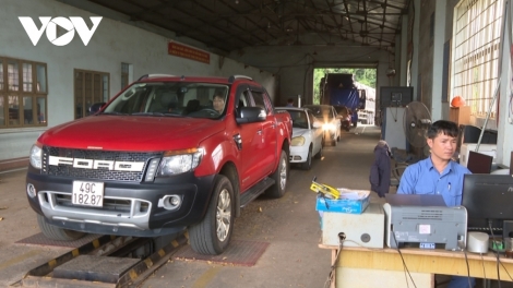 Daknông: Ô tô dăp glông sa hrơi dô̆ tơguan ngă hră pơsit 