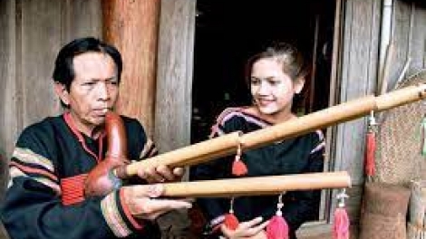 Dŭm klei mmuñ bi kmlah êkei mniê