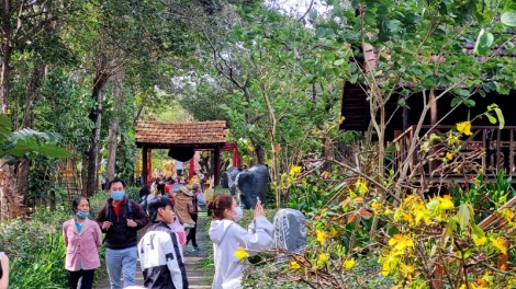 Dak Lak sơng 130 rơbâu ‘nu tơmoi chă tơmang lăng