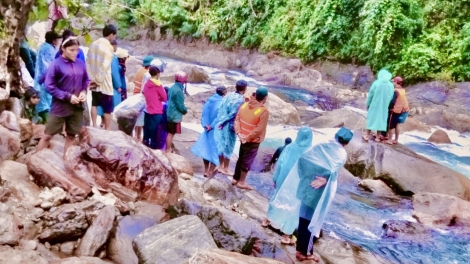 Nam Trà My: Chơơc lêy muy học sinh đhân đhá dzung ha tộ xiêr ooy toọm đac