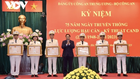 Thủ tướng: C’bhúh Hậu cần-Kỹ thuật CAND vêy bấc râu chrooi đoọng chr’nắp liêm