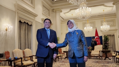 Khua knŭk kna Phạm Minh Chính bi tuôm hŏng khua mil čhil Singapore 