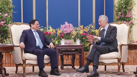 Khua knŭk kna Phạm Minh Chính blŭ hrăm hŏng Khua knŭk kna Singapore Lý Hiển Long